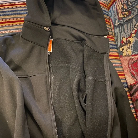 Waterproof Coat. - Picture 8 of 11